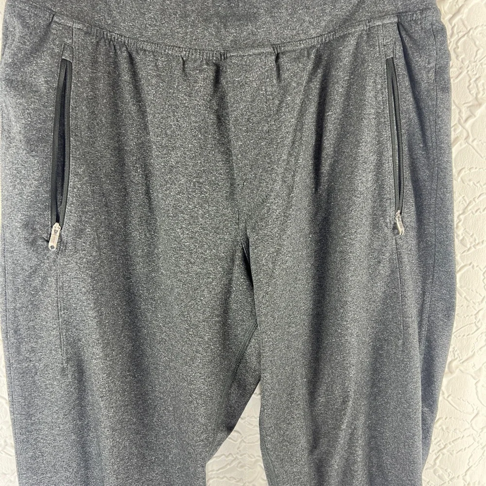lululemon athletica stylish versatile